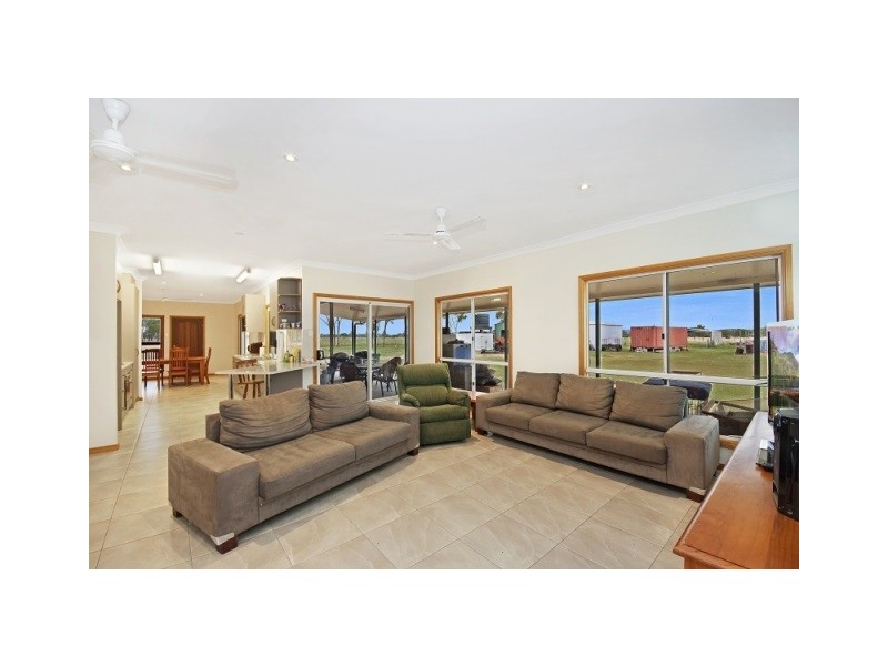152 GUNNADO ROAD, Barringha QLD 4816