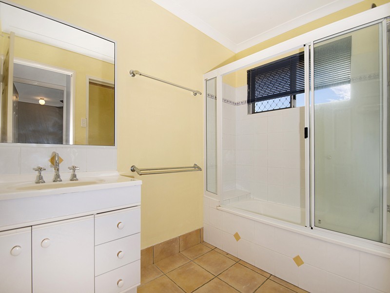 66 Greenwood Drive, Kirwan QLD 4817