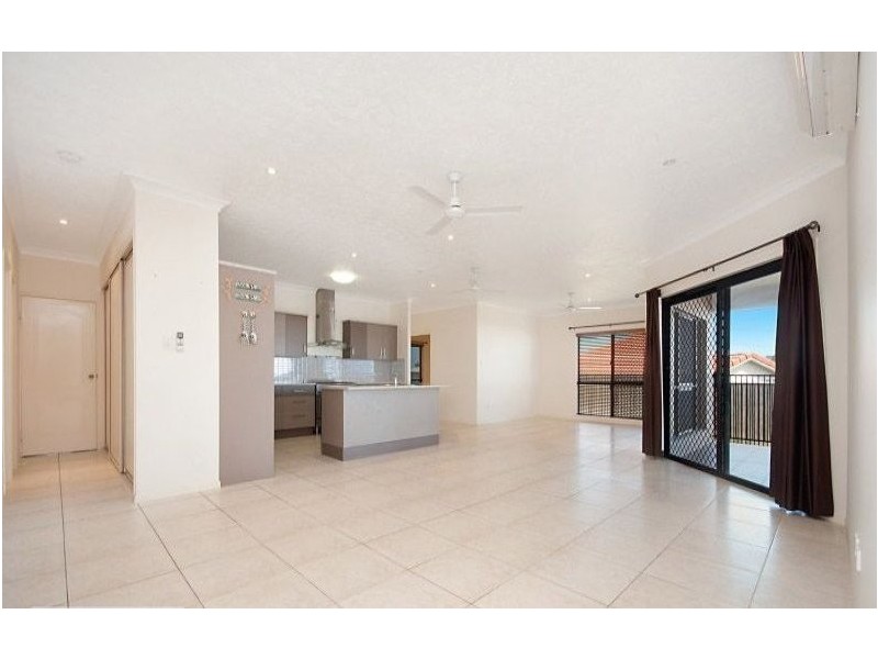 4 Girraween Avenue, Douglas QLD 4814