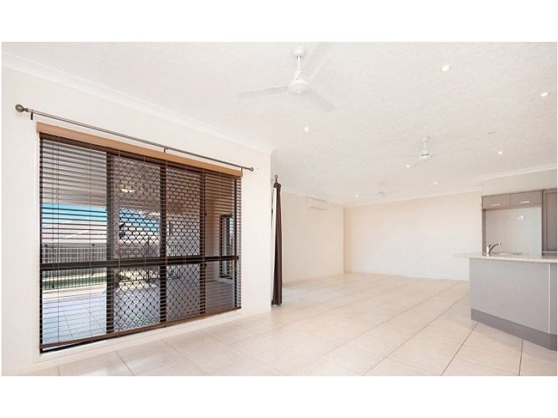 4 Girraween Avenue, Douglas QLD 4814