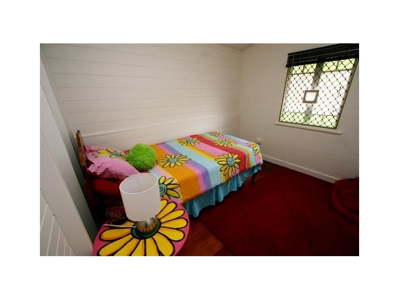 24 Hubert Street, South Townsville QLD 4810