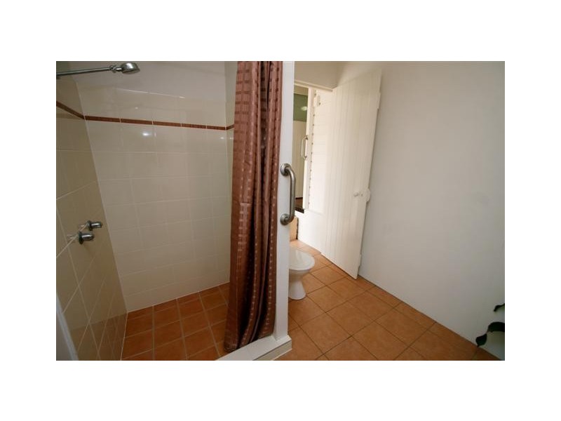 24 Hubert Street, South Townsville QLD 4810