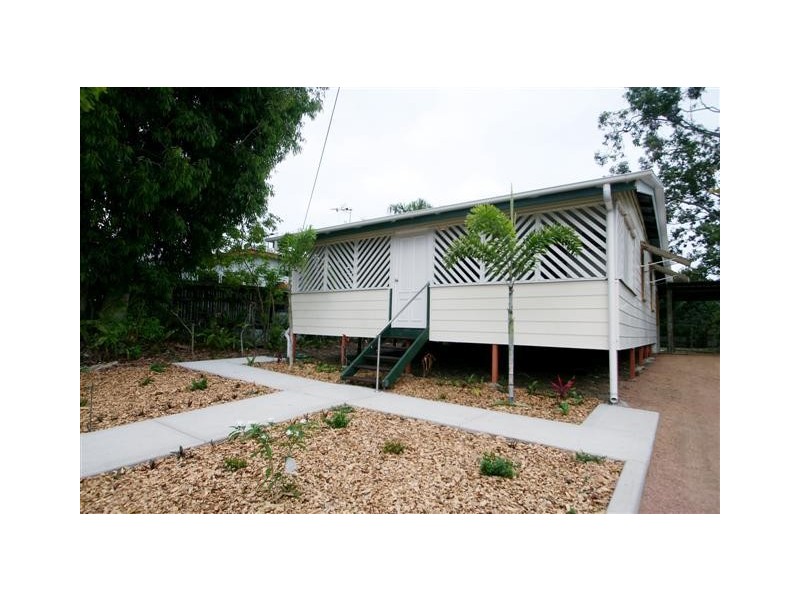 24 Hubert Street, South Townsville QLD 4810
