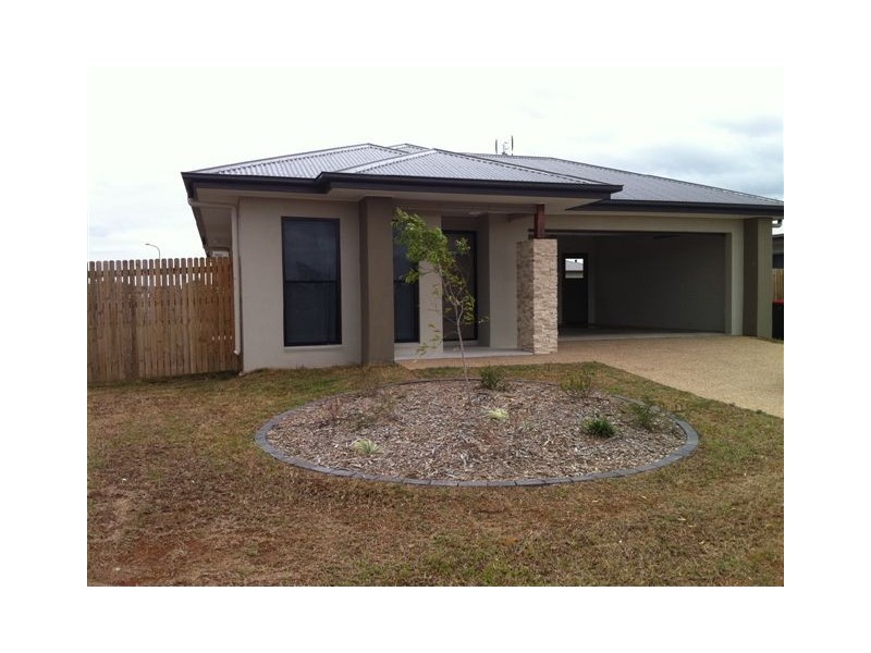 6 Skardon Place, Kelso QLD 4815