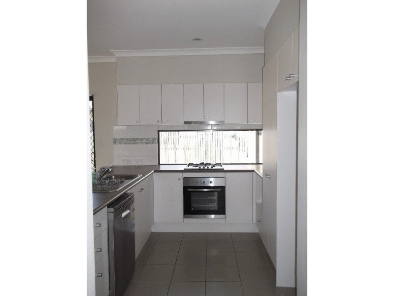 6 Skardon Place, Kelso QLD 4815