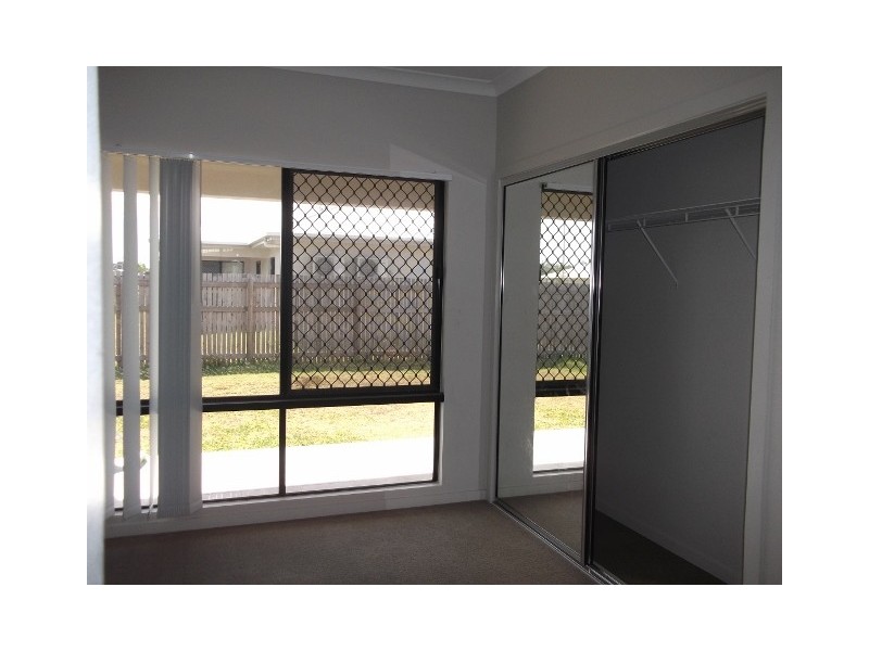 6 Skardon Place, Kelso QLD 4815
