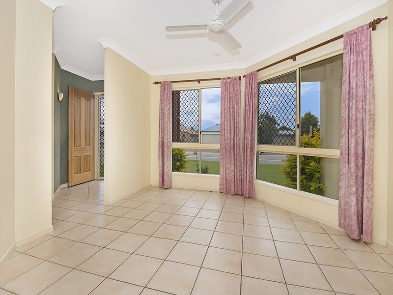 12 Scarisbrick Drive, Kirwan QLD 4817