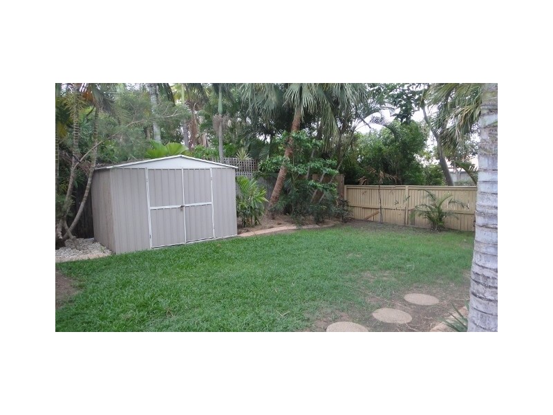 9 Templeton Crescent, Douglas QLD 4814