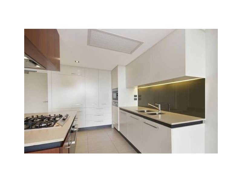 1705/6 Mariners Drive, Townsville City QLD 4810