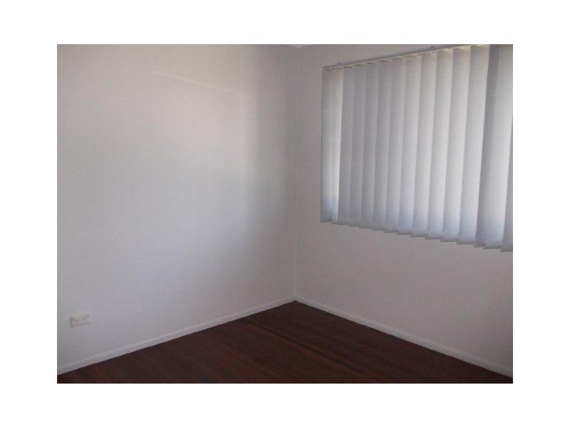 16 Bligh Street, Kirwan QLD 4817