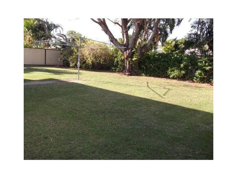 16 Bligh Street, Kirwan QLD 4817