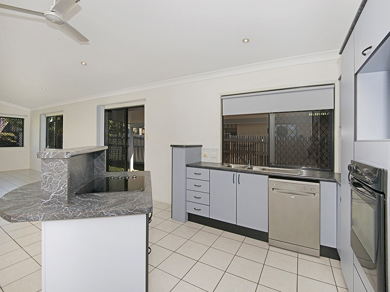 11 Curtin Place, Douglas QLD 4814