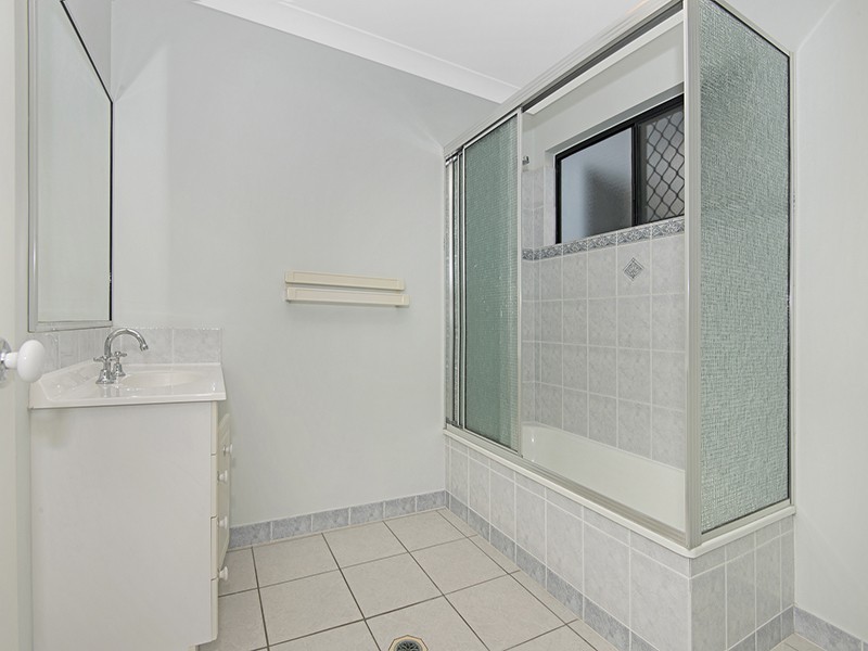 11 Curtin Place, Douglas QLD 4814