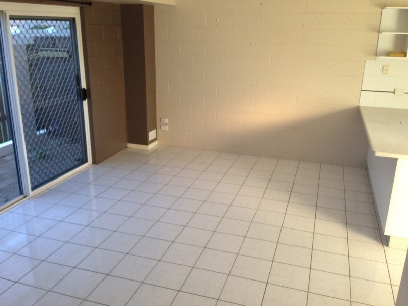 2/57 Lowth Street, Rosslea QLD 4812