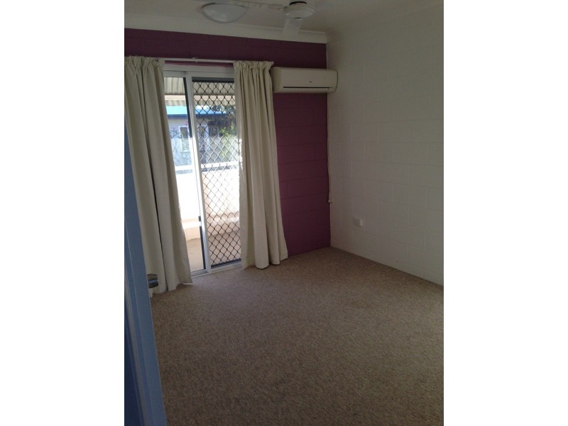 2/57 Lowth Street, Rosslea QLD 4812