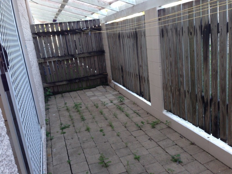 2/57 Lowth Street, Rosslea QLD 4812