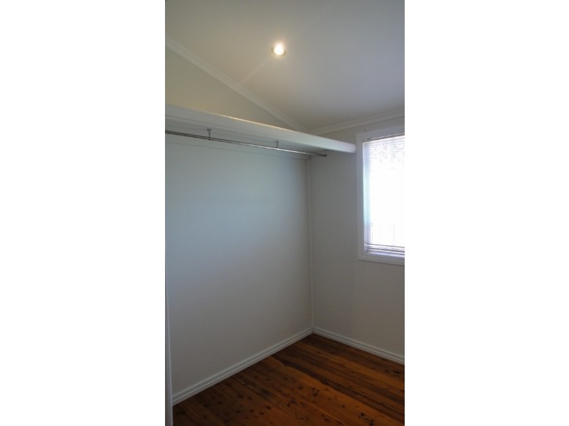 21 Garrick Street, West End QLD 4810