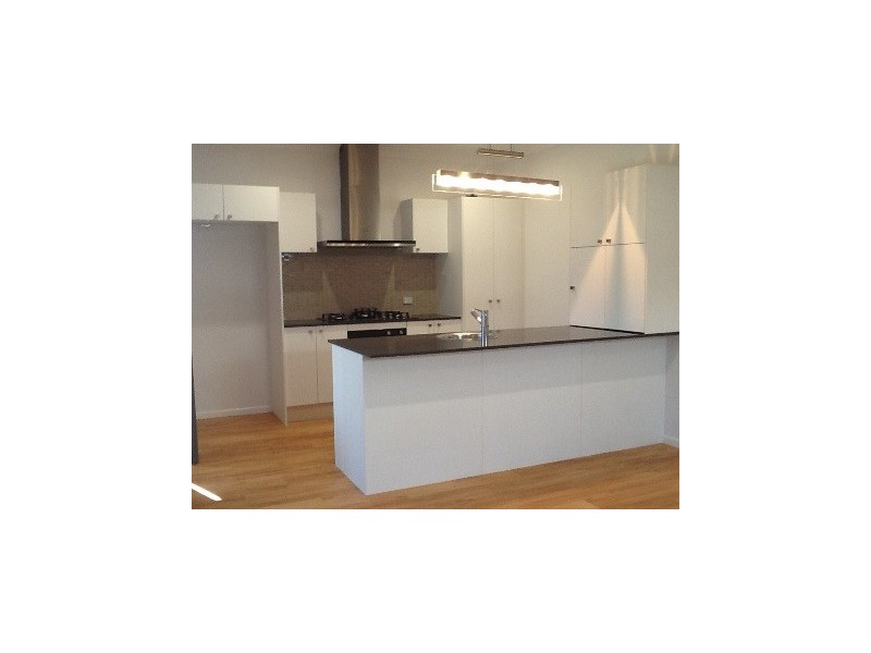 9 Huxley Crescent, Oonoonba QLD 4811