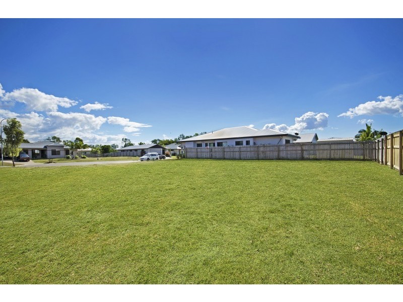 24 Firetail Pocket, Kelso QLD 4815