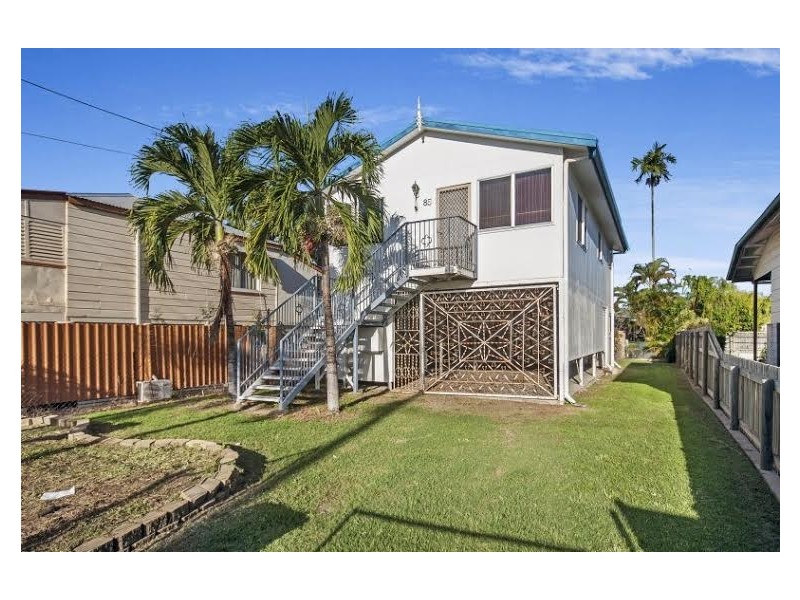 85 Perkins Street, South Townsville QLD 4810