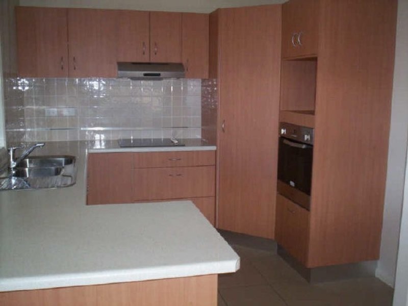 13 Keswick Street, Bushland Beach QLD 4818