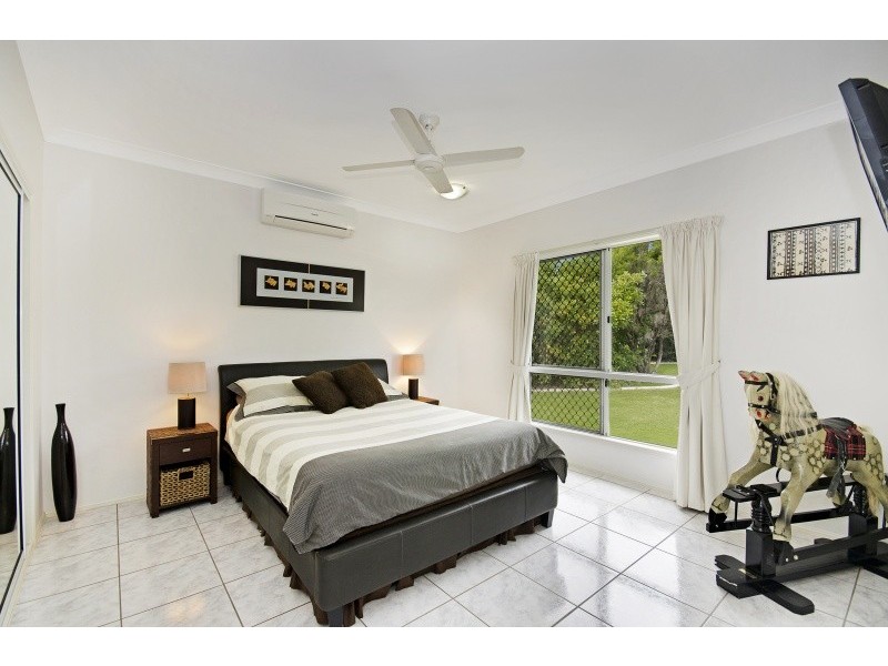 13 Loriston Road, Mount Low QLD 4818