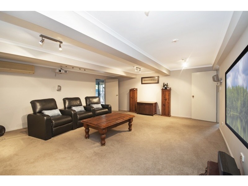 76 Texas Road, Jensen QLD 4818