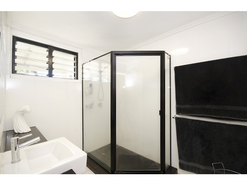 77 Wackett Street, Pallarenda QLD 4810