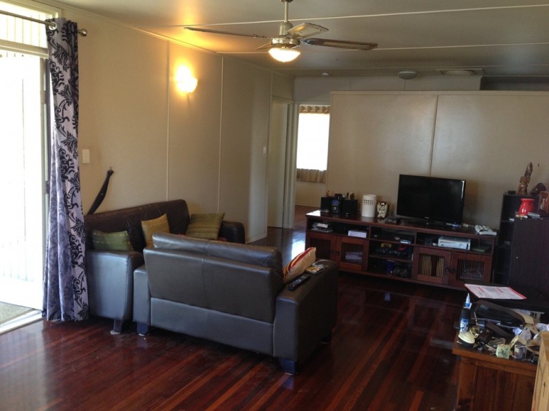 105 Hammett Street, Currajong QLD 4812