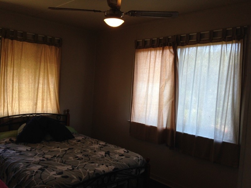 105 Hammett Street, Currajong QLD 4812