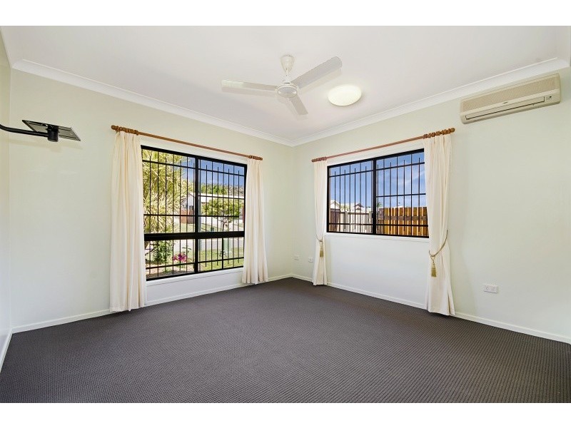 19 Monaro Circuit, Mount Louisa QLD 4814