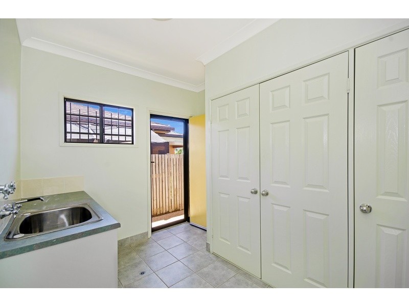 19 Monaro Circuit, Mount Louisa QLD 4814