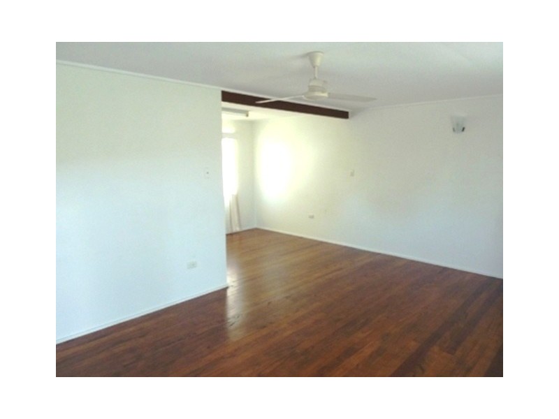 7 Gill Street, Kirwan QLD 4817