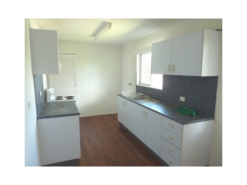 7 Gill Street, Kirwan QLD 4817