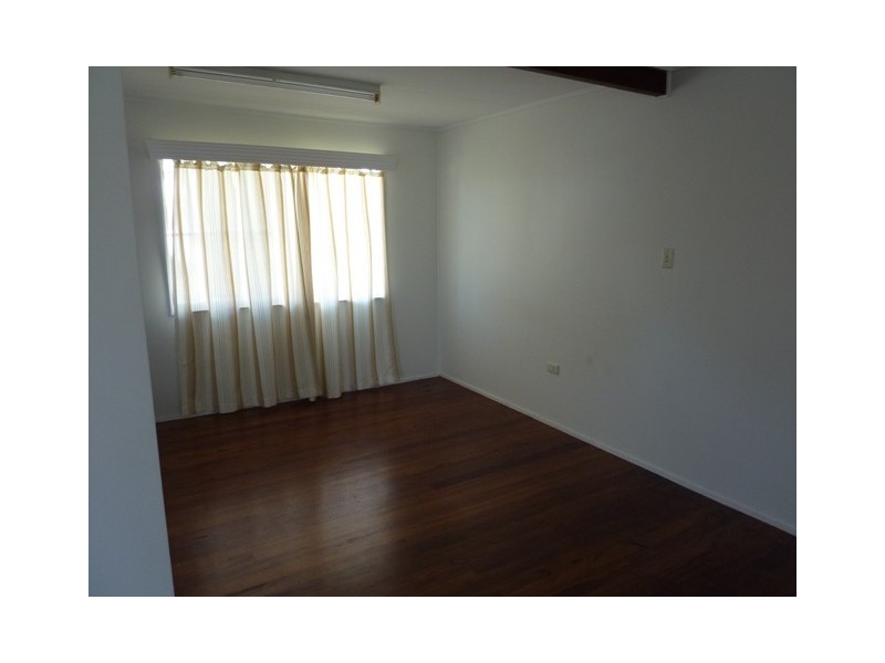 7 Gill Street, Kirwan QLD 4817