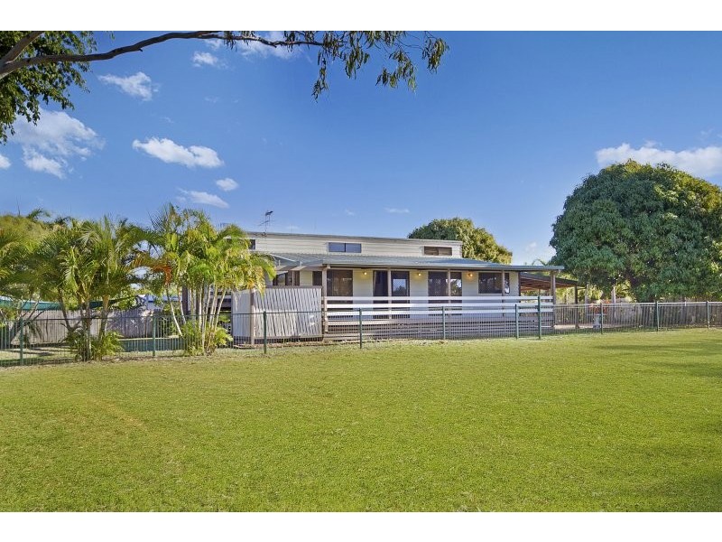 10 Vesterman Court, Bushland Beach QLD 4818