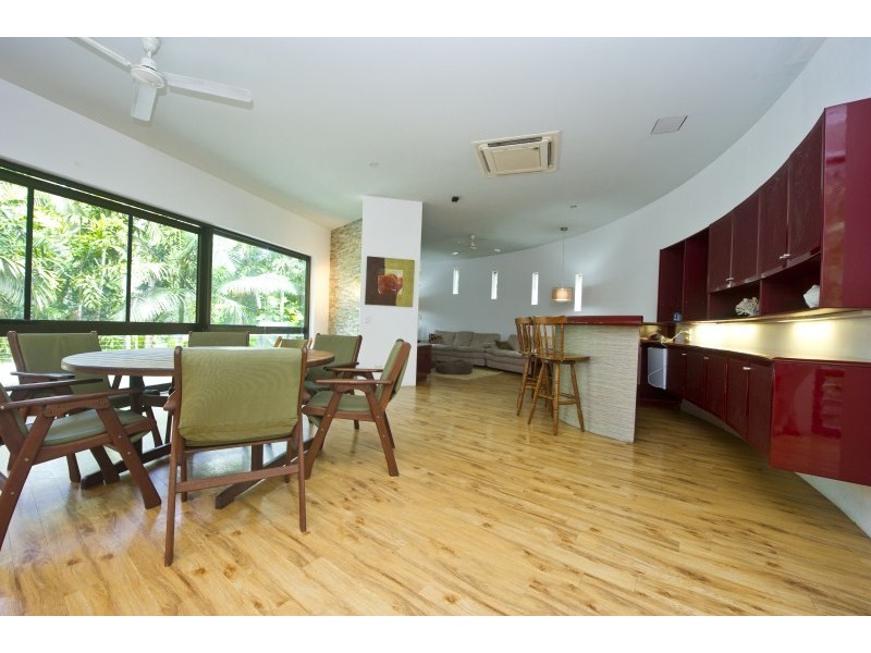 24 The Grove, Nelly Bay QLD 4819