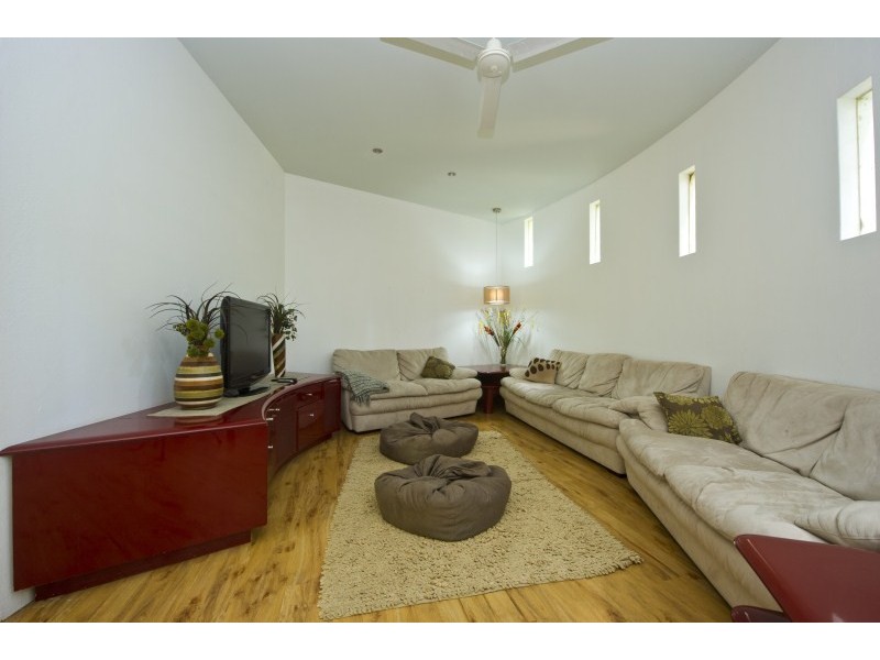 24 The Grove, Nelly Bay QLD 4819