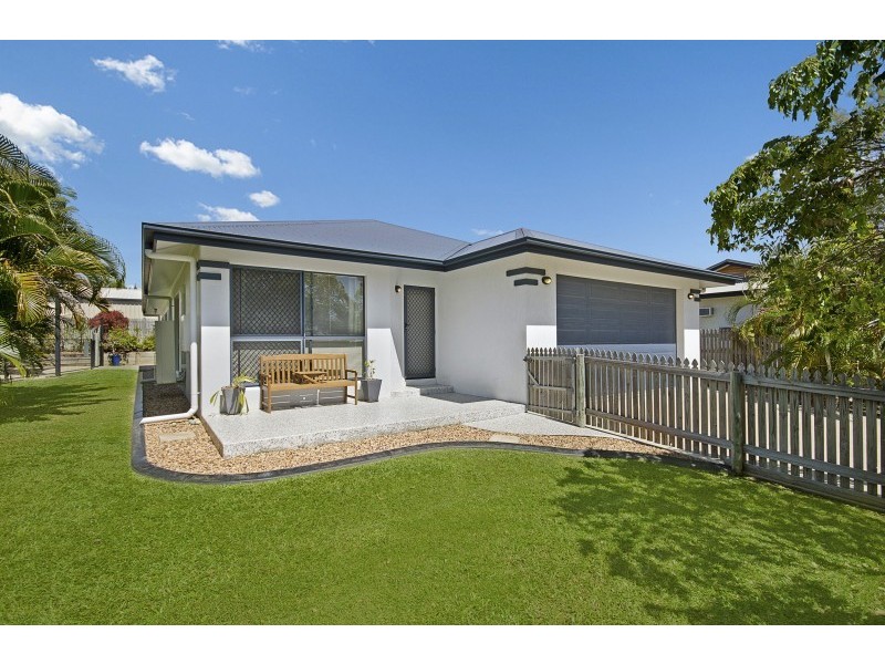 3 Clearwater Court, Bushland Beach QLD 4818