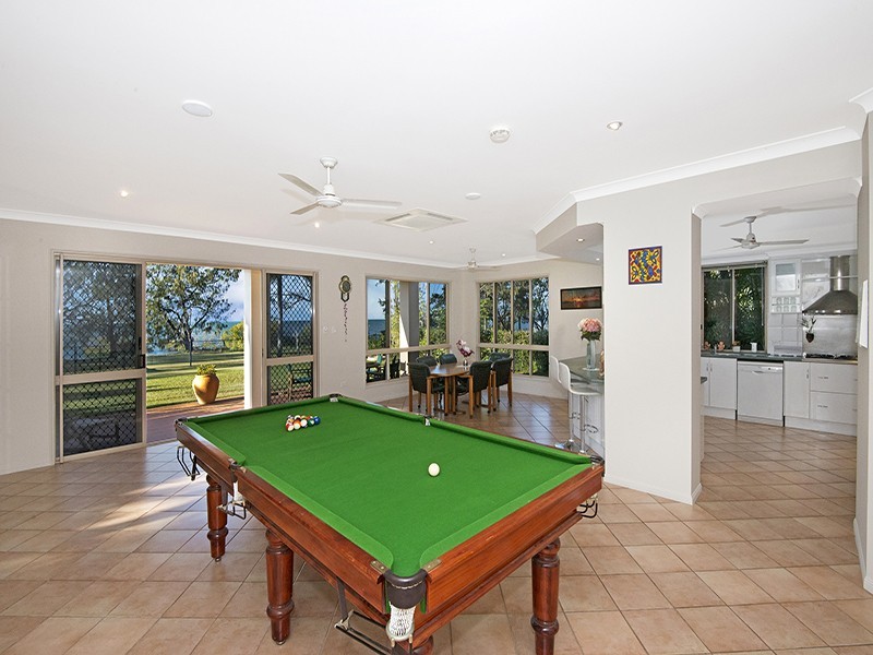 60 Waterview Drive, Bushland Beach QLD 4818