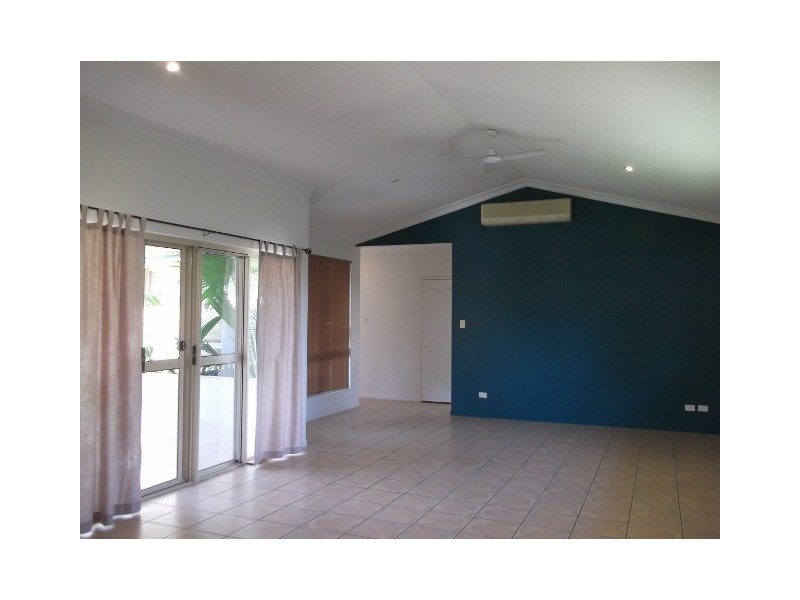 8 Amarina Court, Annandale QLD 4814