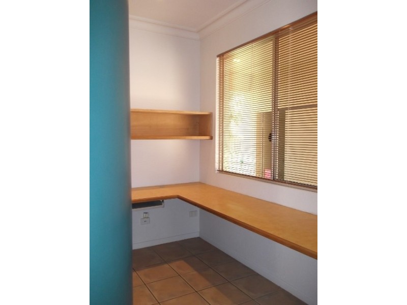 8 Amarina Court, Annandale QLD 4814