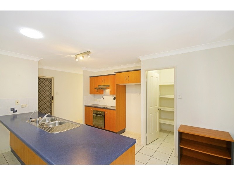 29 Greentree Circuit, Bushland Beach QLD 4818