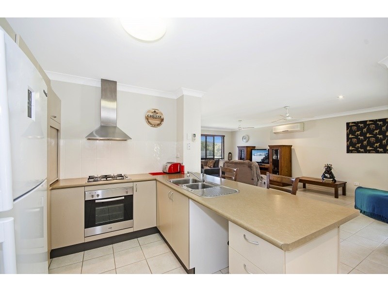 18 Farnham Court, Kirwan QLD 4817