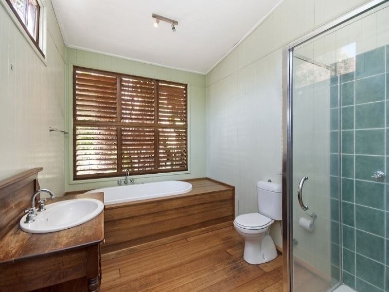 26 Plant Street, West End QLD 4810