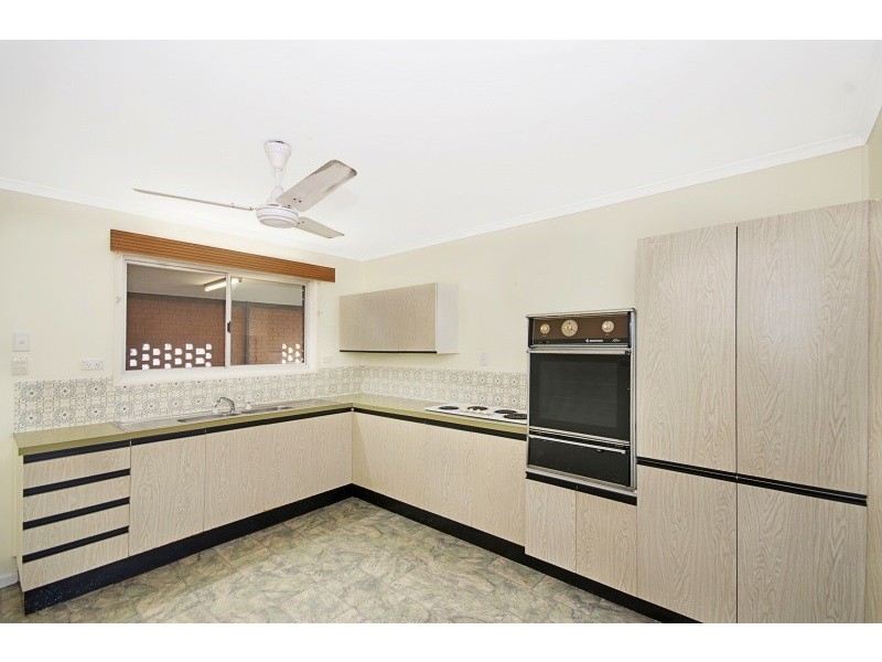 27 Adams Street, Heatley QLD 4814