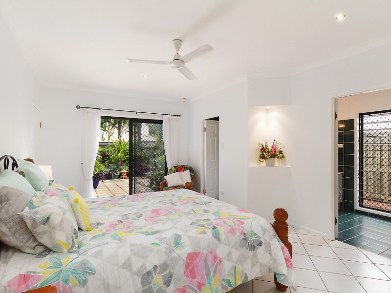 17 Regatta Crescent, Douglas QLD 4814