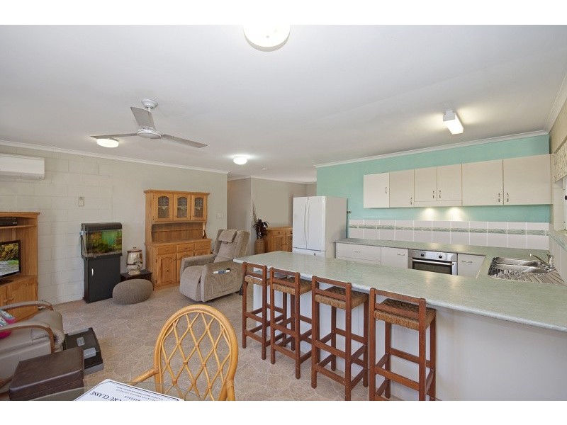 12 Margaret-Ellen Dr, Kelso QLD 4815