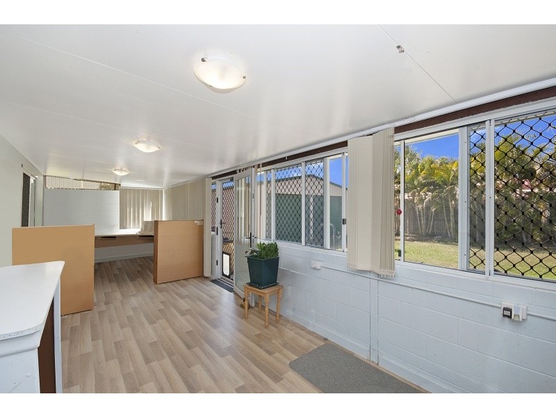 12 Margaret-Ellen Dr, Kelso QLD 4815