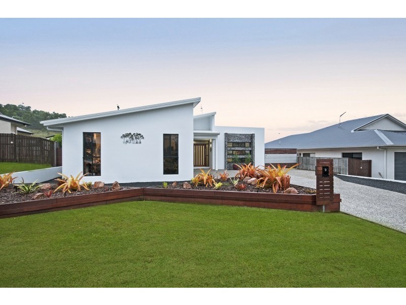 9 Deedes Crescent, Bushland Beach QLD 4818